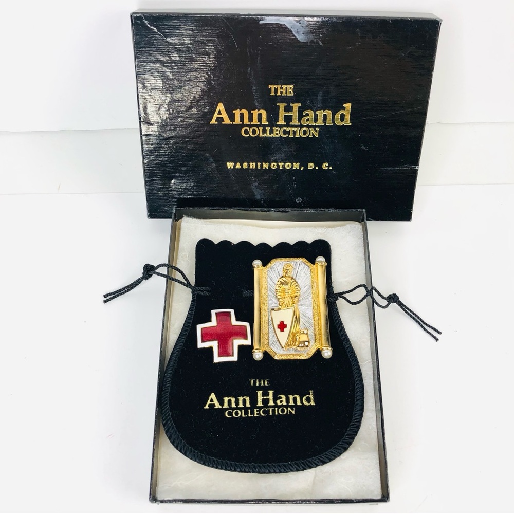 Ann Hand Collection Enamel White Shield Red Cross Brooch Pin Gold Tone Box Gift